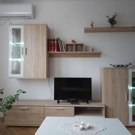 Apartman Ana Subotica Exteriör bild